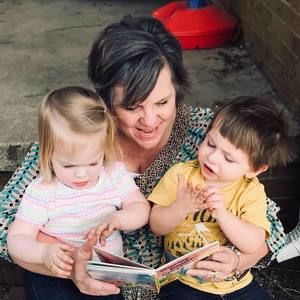 Meet your Posher, Daphne